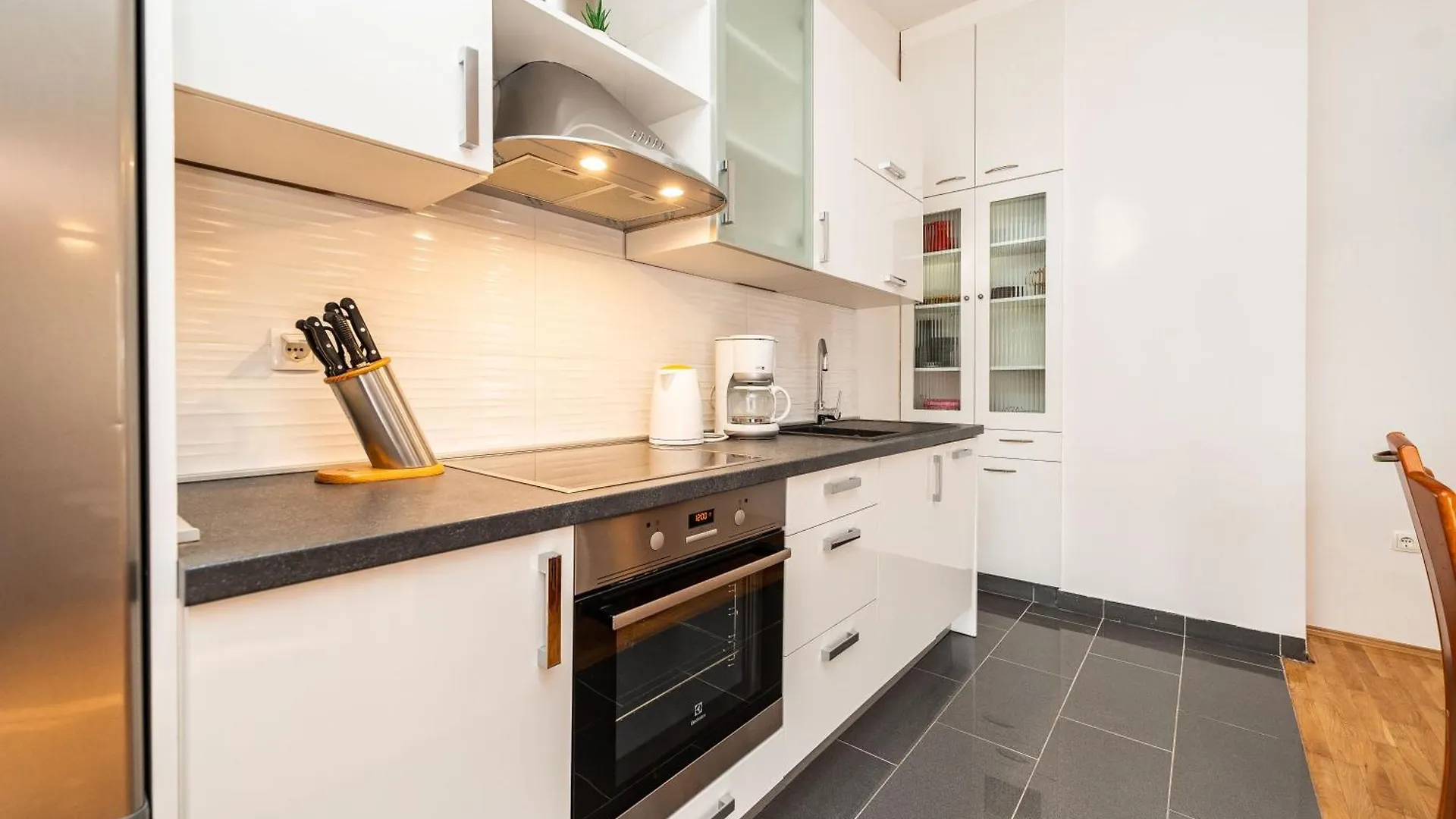 Apartments Grbic Privlaka  Croatia